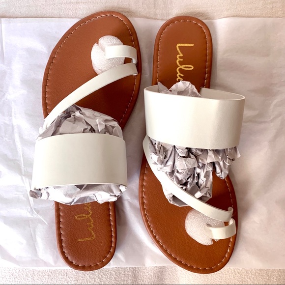 NWT Lulu’s Avena White Flat Sandals - Picture 6 of 9
